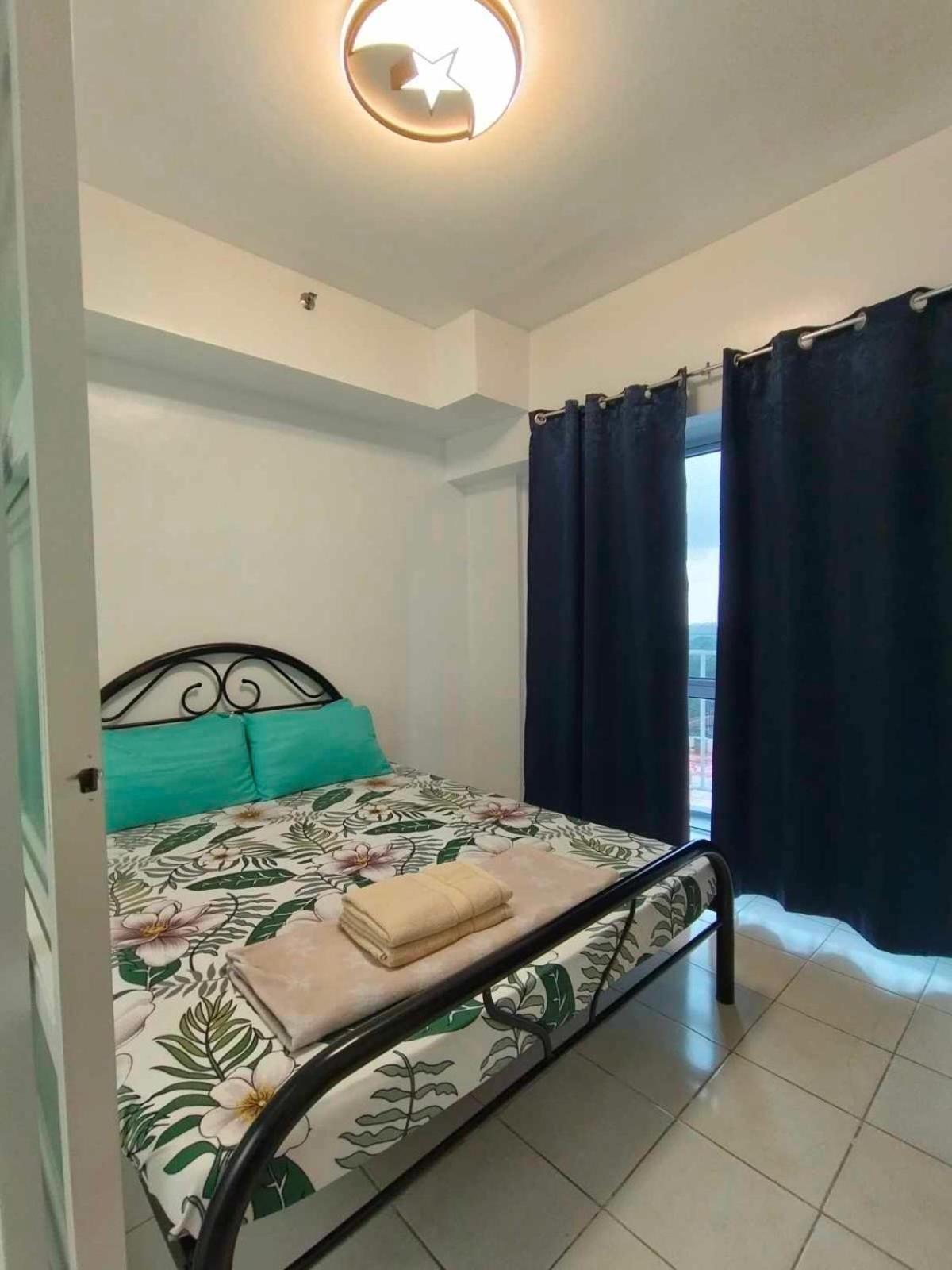 Cityland Tagaytay Taal Lake View City View Free Pool Parking Studios With Balcony Are City View Tagaytay City Buitenkant foto
